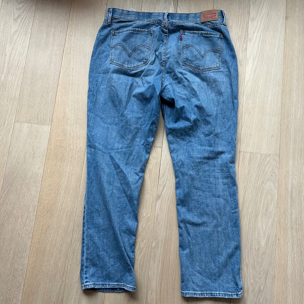 Levi's 525 Perfect Waist Straight Jeans Women's 16 Blue Medium Wash Denim Mature - Picture 3 of 10